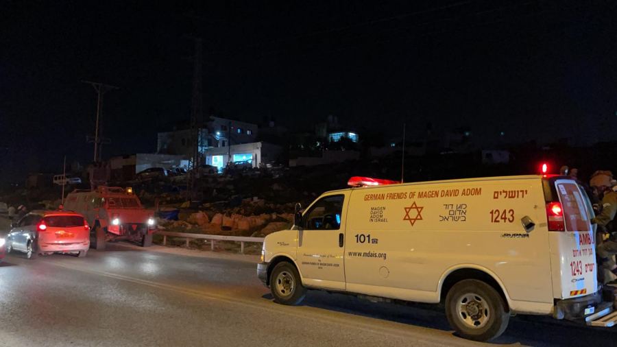القدس : اصابة شابين باطلاق نار في عين نقويا